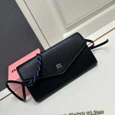 MIU MIU Satchel Bags